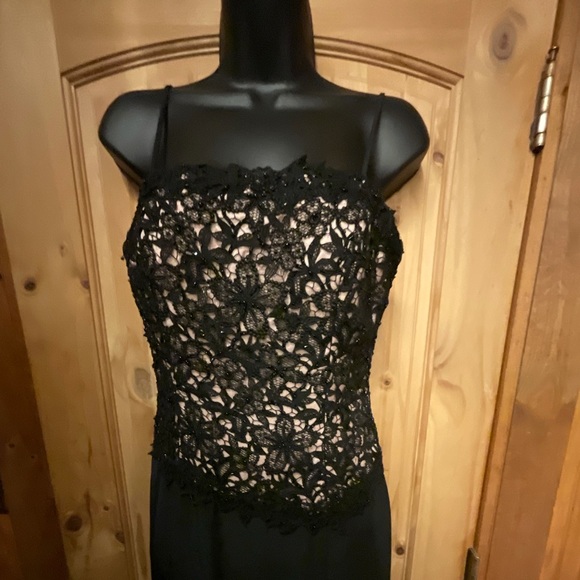 Cameron Blake evening gown - Picture 2 of 4